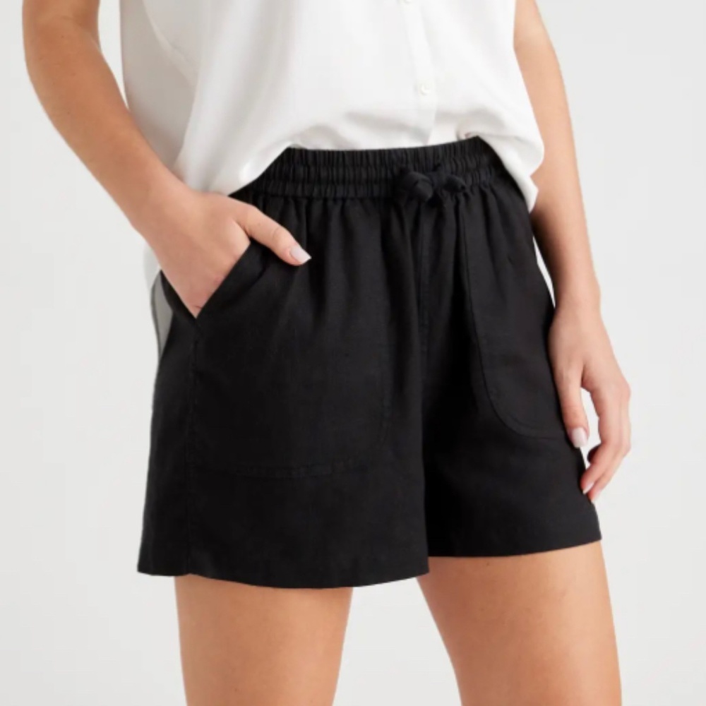 100% European Linen Shorts, Quince, size S